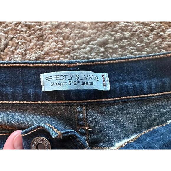 Levi's Perfectly Slimming Straight 512 Jeans - Picture 3 of 5